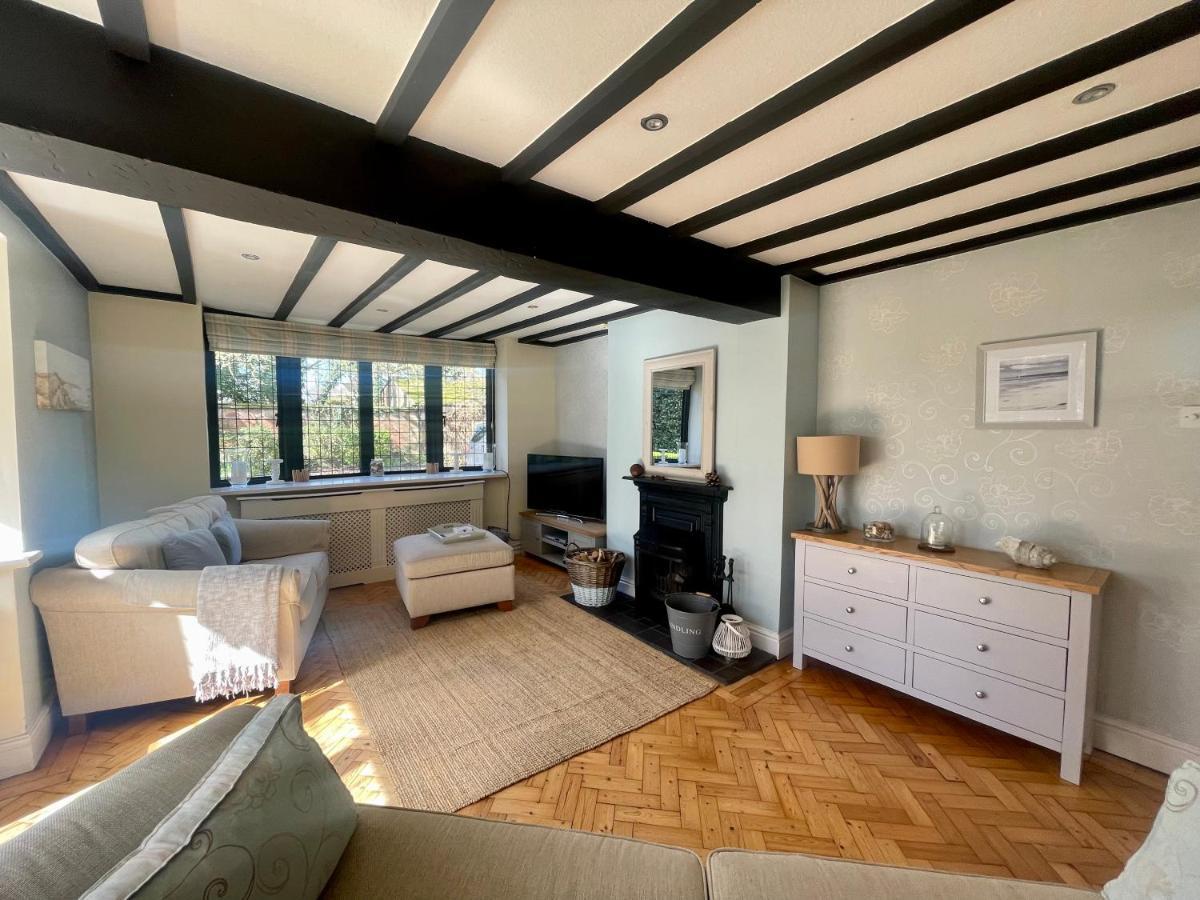Thornton House Private Country House Thornton Hough Entire House Sleeps 6 Wirral Esterno foto