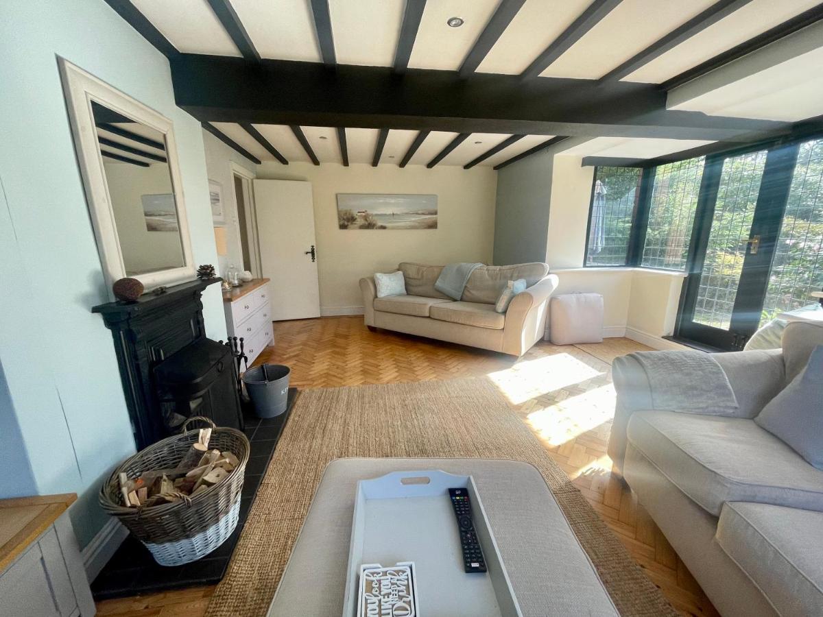 Thornton House Private Country House Thornton Hough Entire House Sleeps 6 Wirral Esterno foto