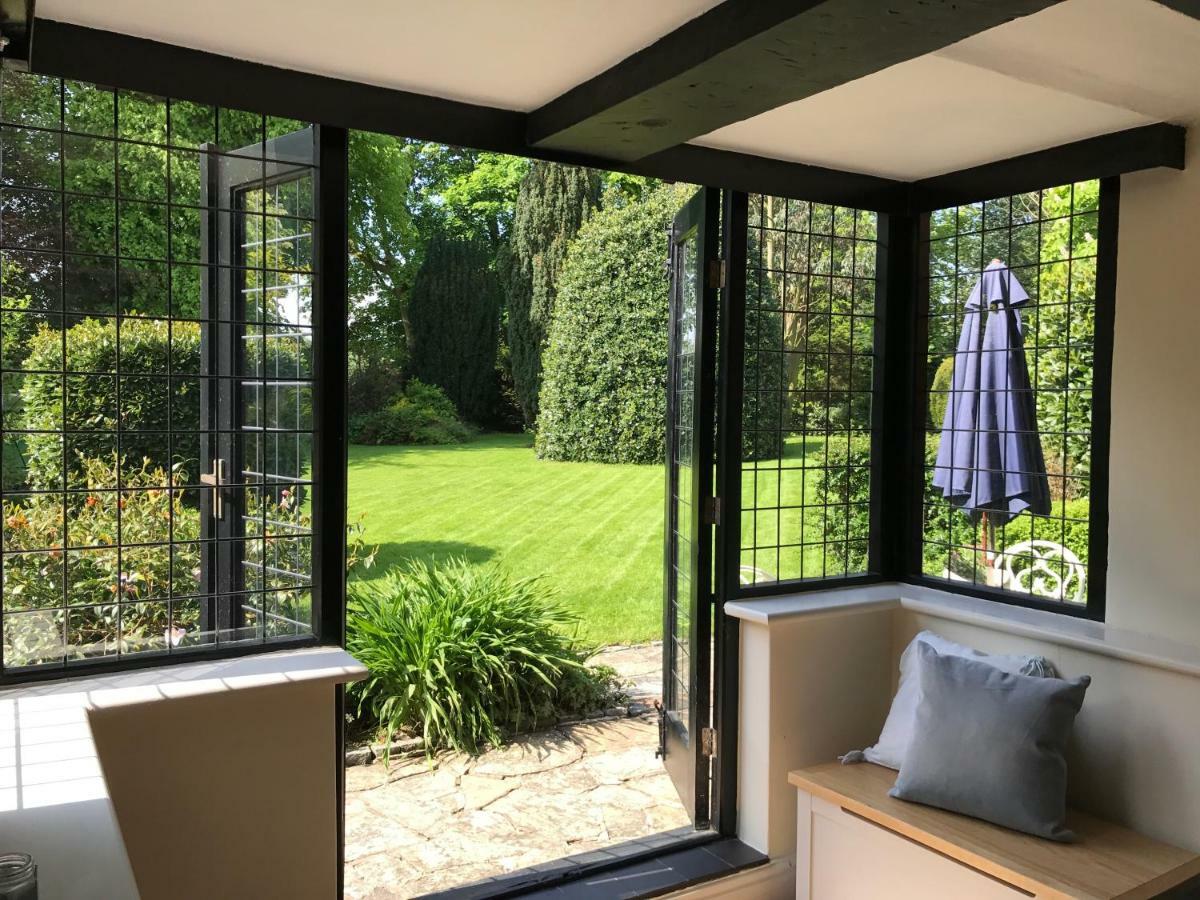Thornton House Private Country House Thornton Hough Entire House Sleeps 6 Wirral Esterno foto