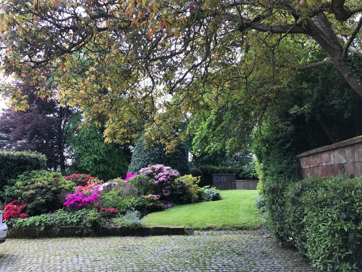 Thornton House Private Country House Thornton Hough Entire House Sleeps 6 Wirral Esterno foto